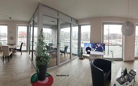 Ferienwohnung Neuer Hafen Marina
